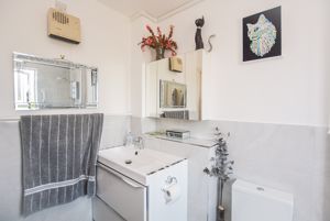 Photo 1- click for photo gallery